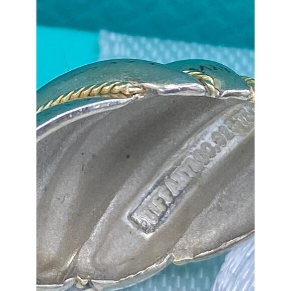 Tiffany & Co. Authentic Vintage Gold-Tone Clip-On Earrings - Picture 3 of 10